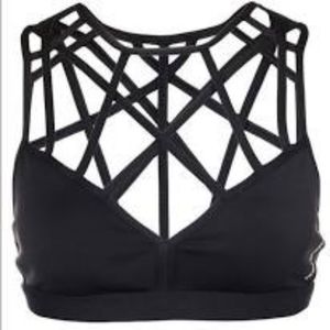 NWT Reebok Studio Strappy Dance Sports Bra